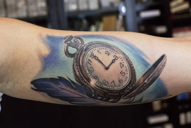 Tatuaggi tattoo Pocket watch arm